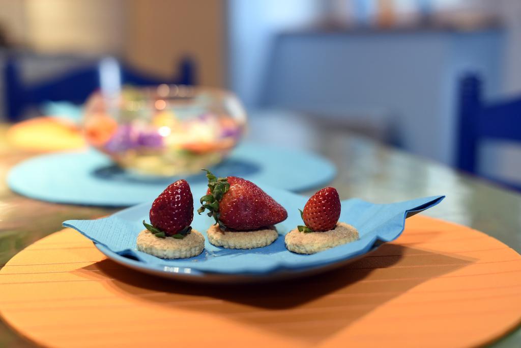 Apartment Orange Purple Blue Zagreb Luaran gambar